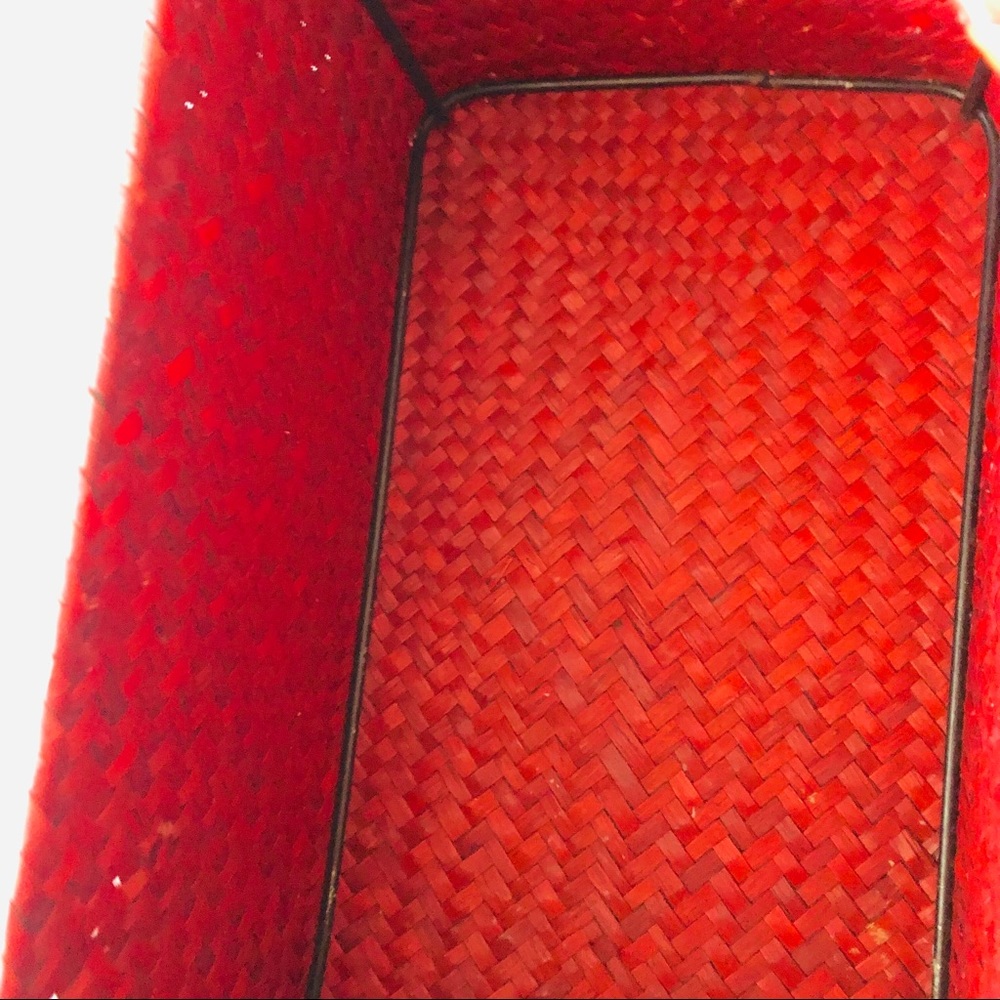 Small Weaved Rectangular Container - Picture 7 of 15